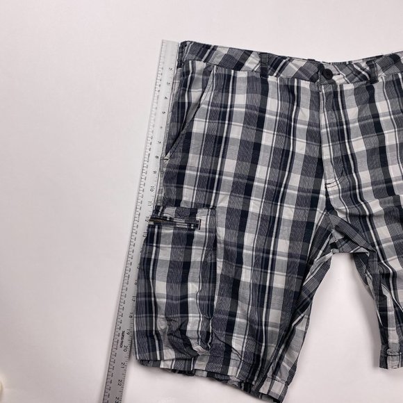 Nike Athletic Department Cargo Shorts Mens 36 Check Plaid Cotton 11" Black Gray - Picture 13 of 14